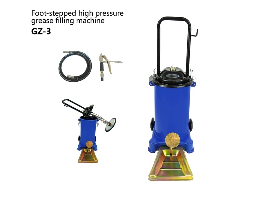 Foot-operated and manual grease lubrication tools for maintenance teams